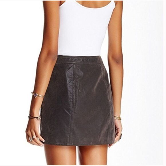 Free People Get in the Groove Dark Gray Faux Suede Mini Skirt | SZ 2 - Picture 4 of 15
